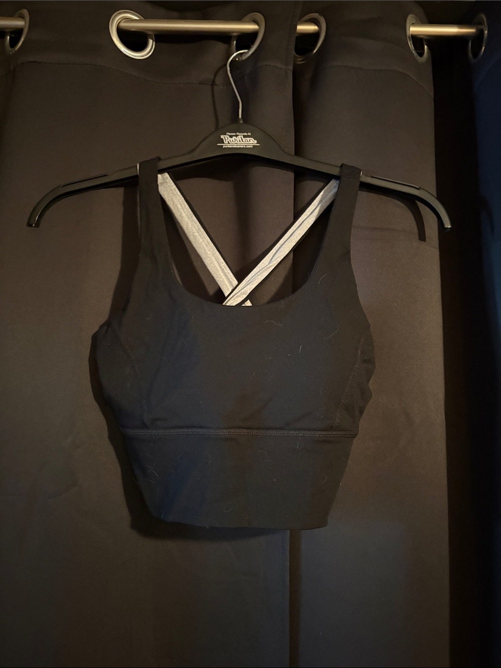 Black Cross-Back Longline Sports Bra